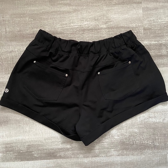 Lululemon shorts. - Picture 4 of 4